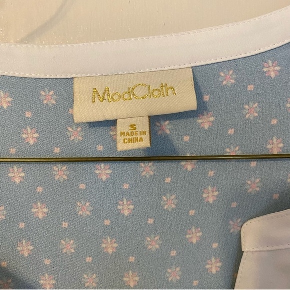 Mod Cloth Top Blouse Novelty Bird Print with Roll Tab Long Sleeves Size S - Picture 5 of 10